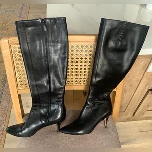 COLE HAAN TALL 100% LEATHER BOOTS - CARLYLE in BLACK sz 7.5